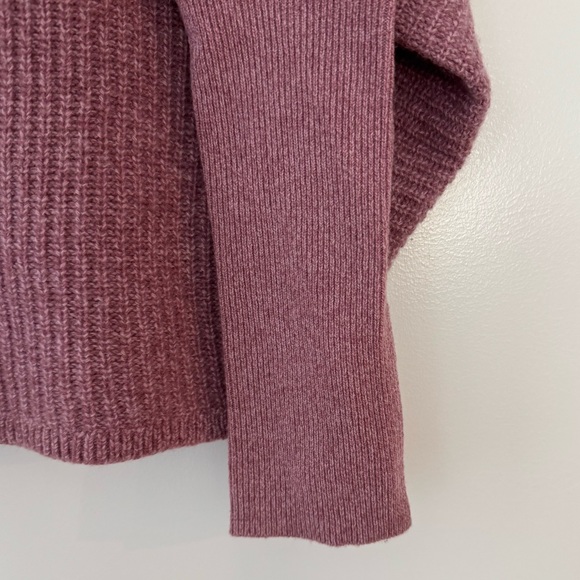 Club Monaco cashmere Turtleneck Sweater - Picture 5 of 8